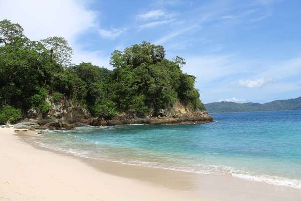 GREEN BAY BANYUWANGI RAJEG WESI